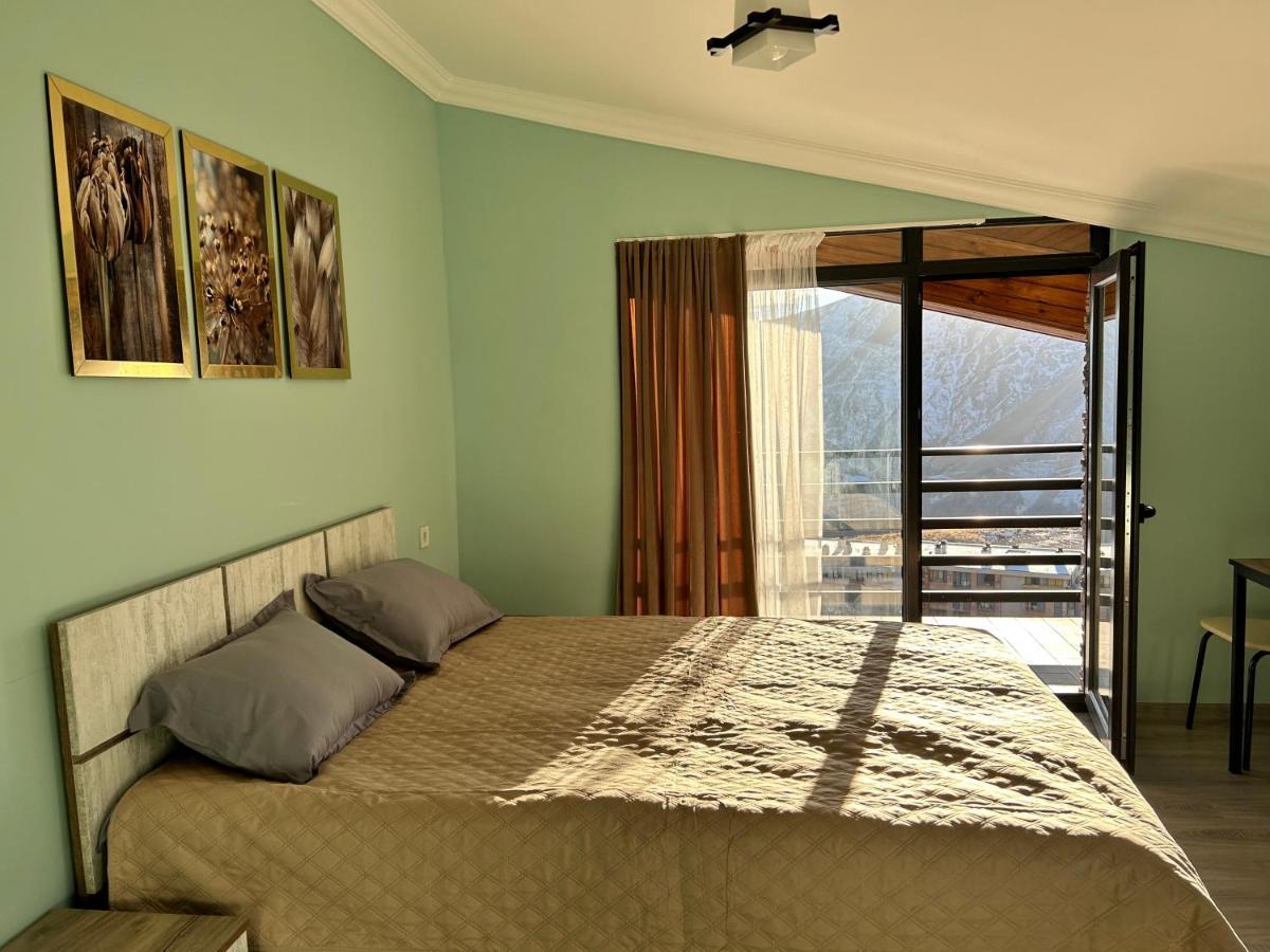 Dandelion Hotel Gudauri Ganisi エクステリア 写真